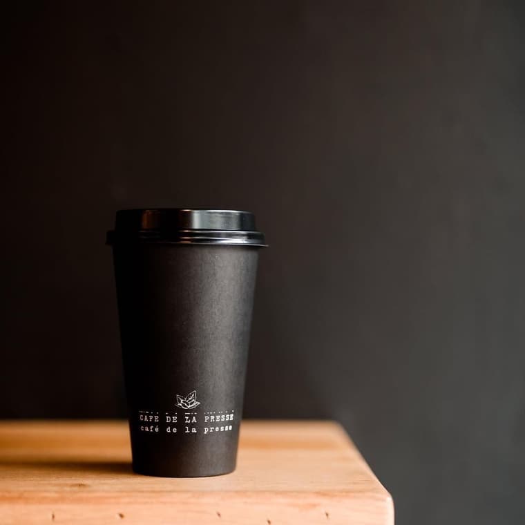 Cafe de la Presse — 4