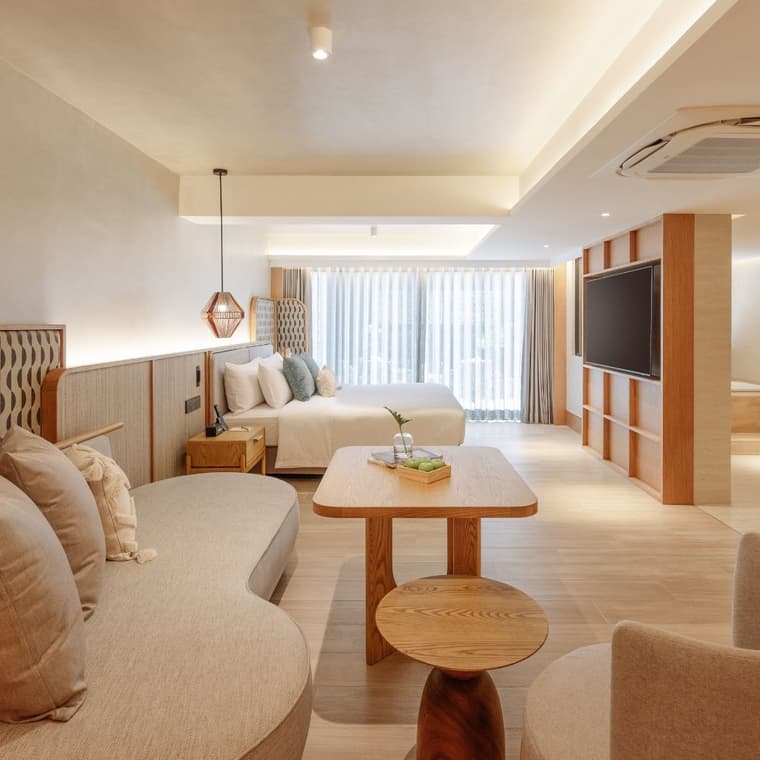 Ad Lib Bangkok — 9