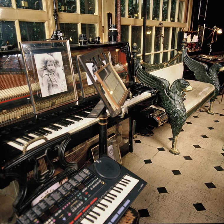 Maison Gainsbourg — 8