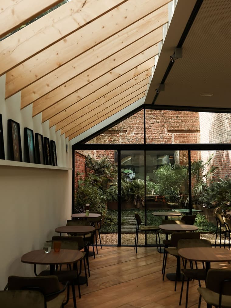 Maison Poesy — 2
