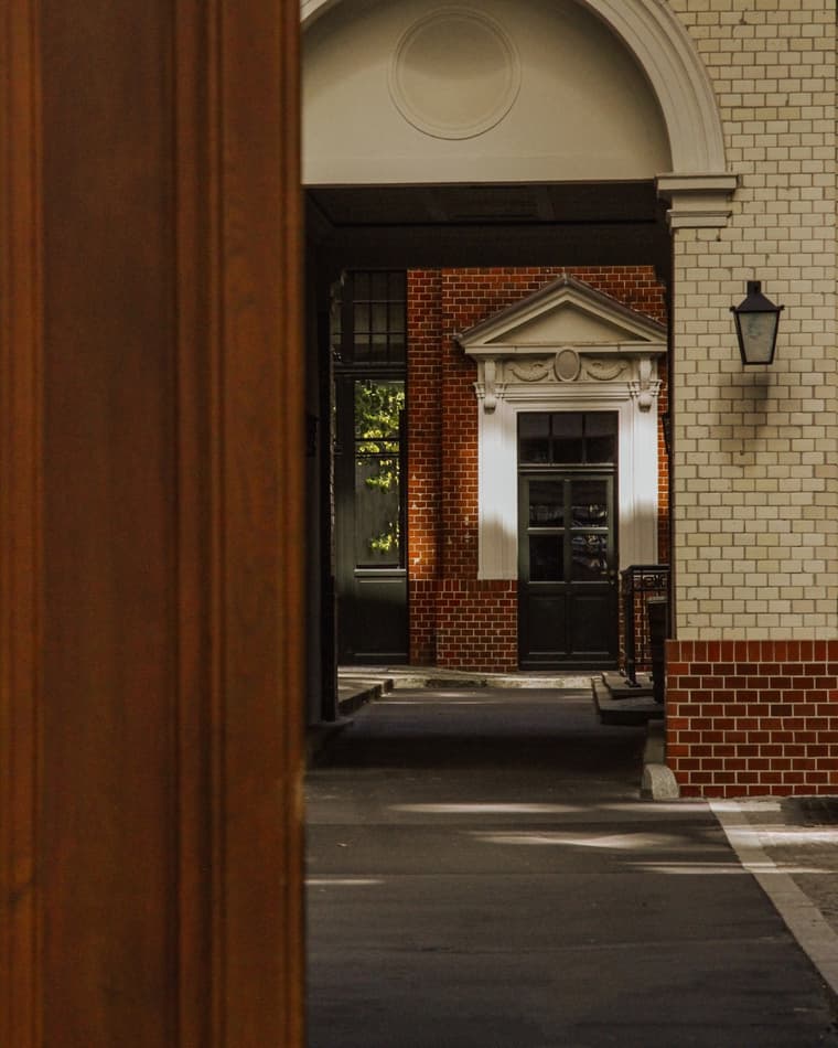 Hotel Château Royal Berlin — 8