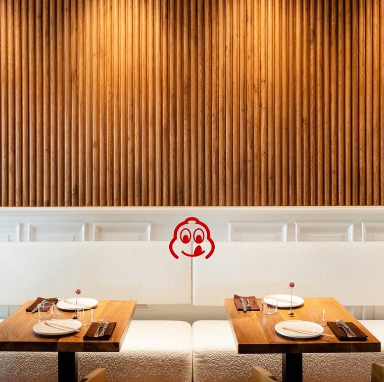NOVEMBER Brasserie — 7
