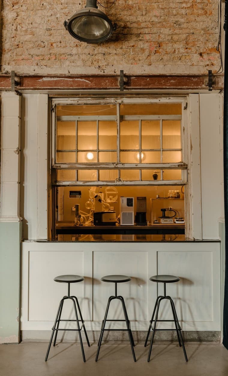 KINK Bar & Restaurant — 17