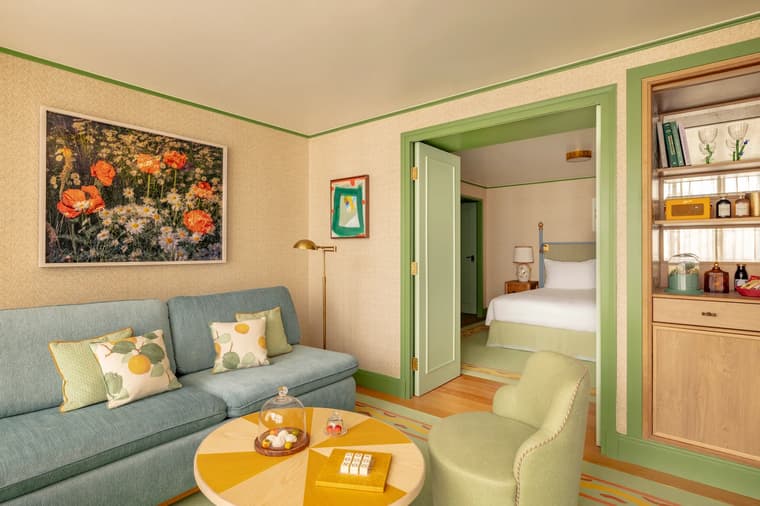 Our rooms and suites — 1