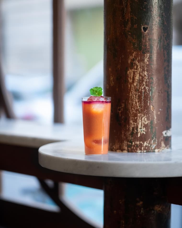 Bar Nouveau — 9