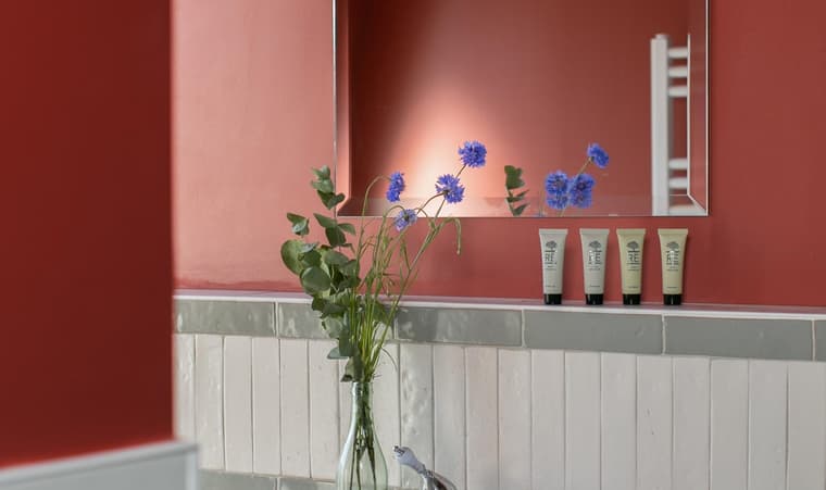 LA PLANQUE HOTEL — 4