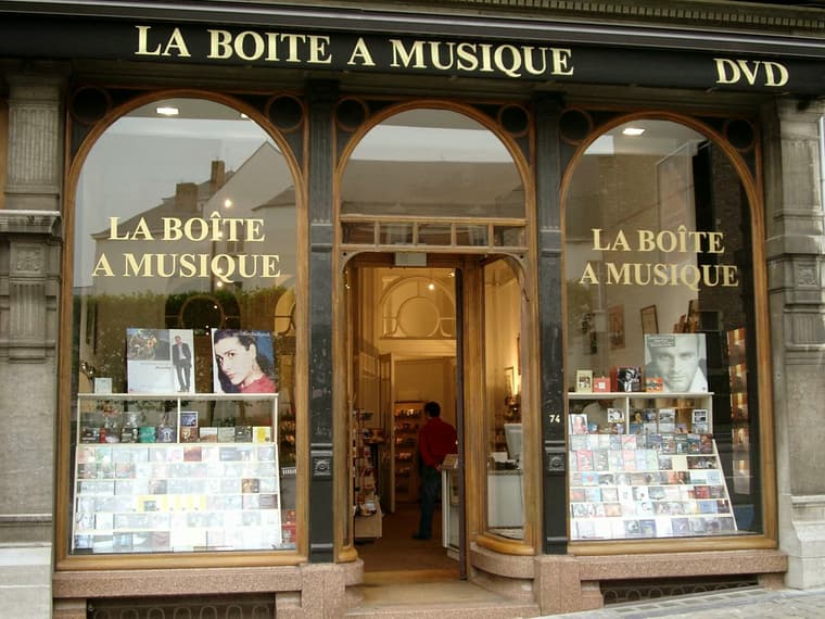 La Boîte à Musique — 1