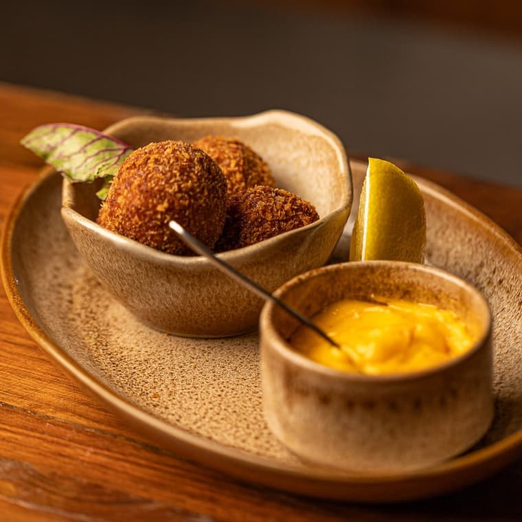 L'Endroit Restaurant — 2