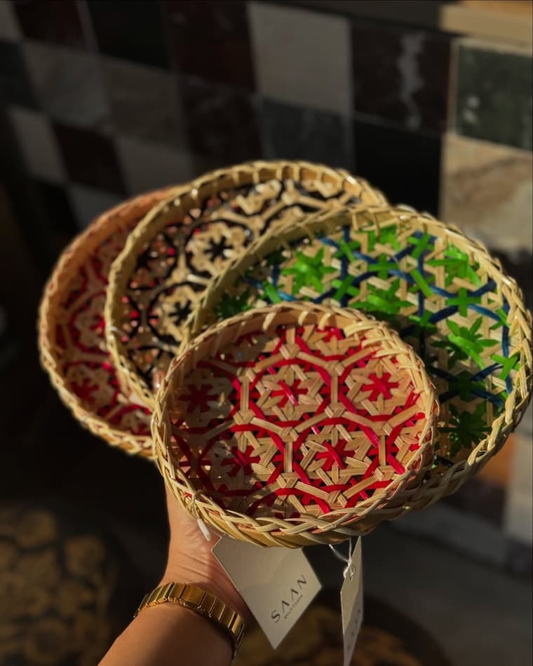 SAAN SONGWAT — 4