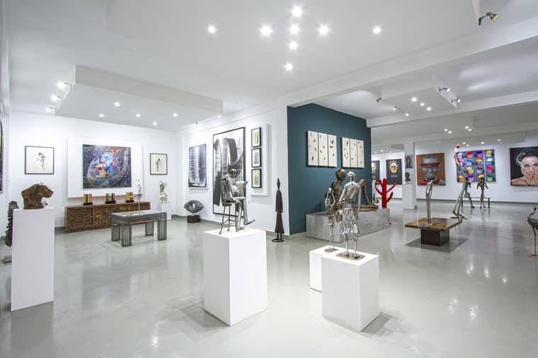 D&CO Art Gallery — 2