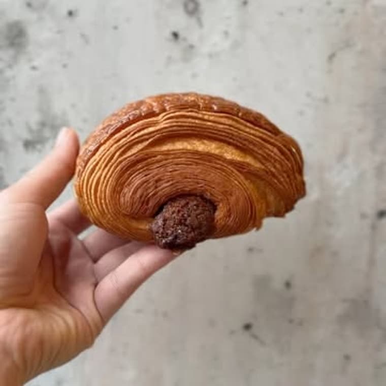 Pains au levain et viennoiseries — 2