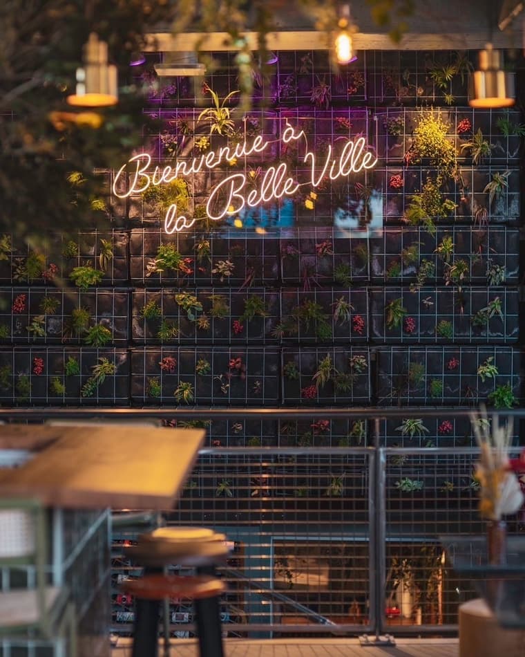 La Belle Ville — 4