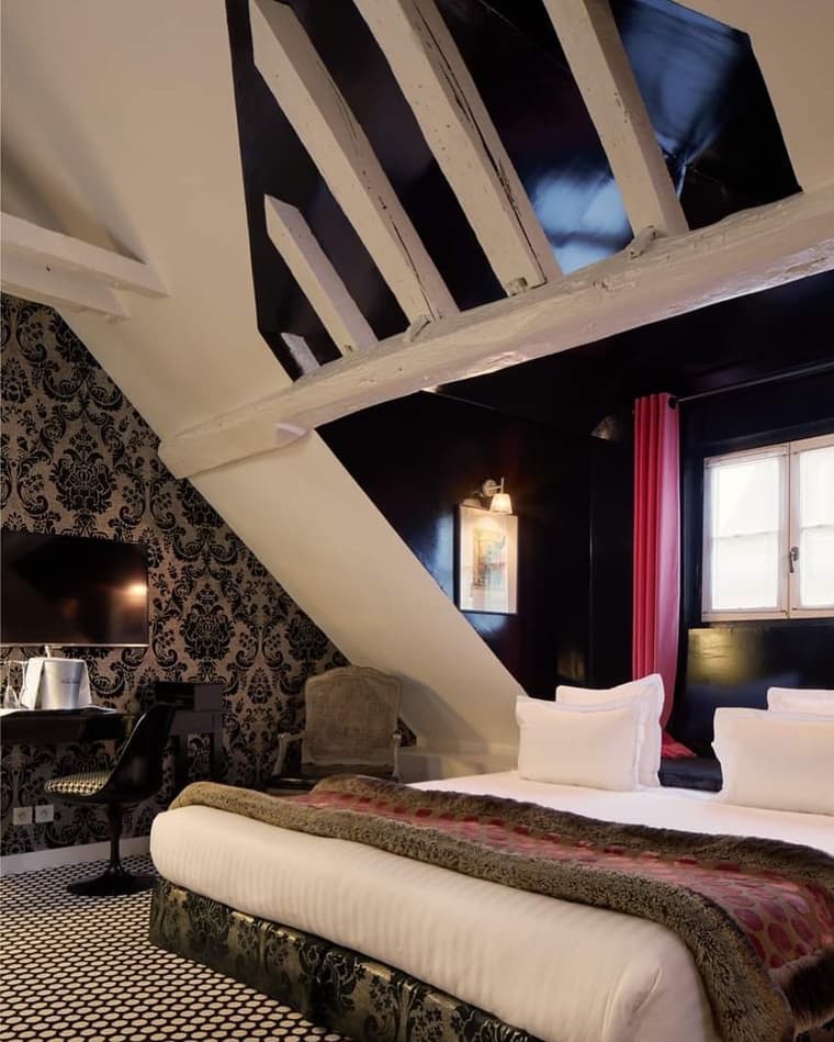 Hôtel du Petit Moulin Paris | Le Marais — 11