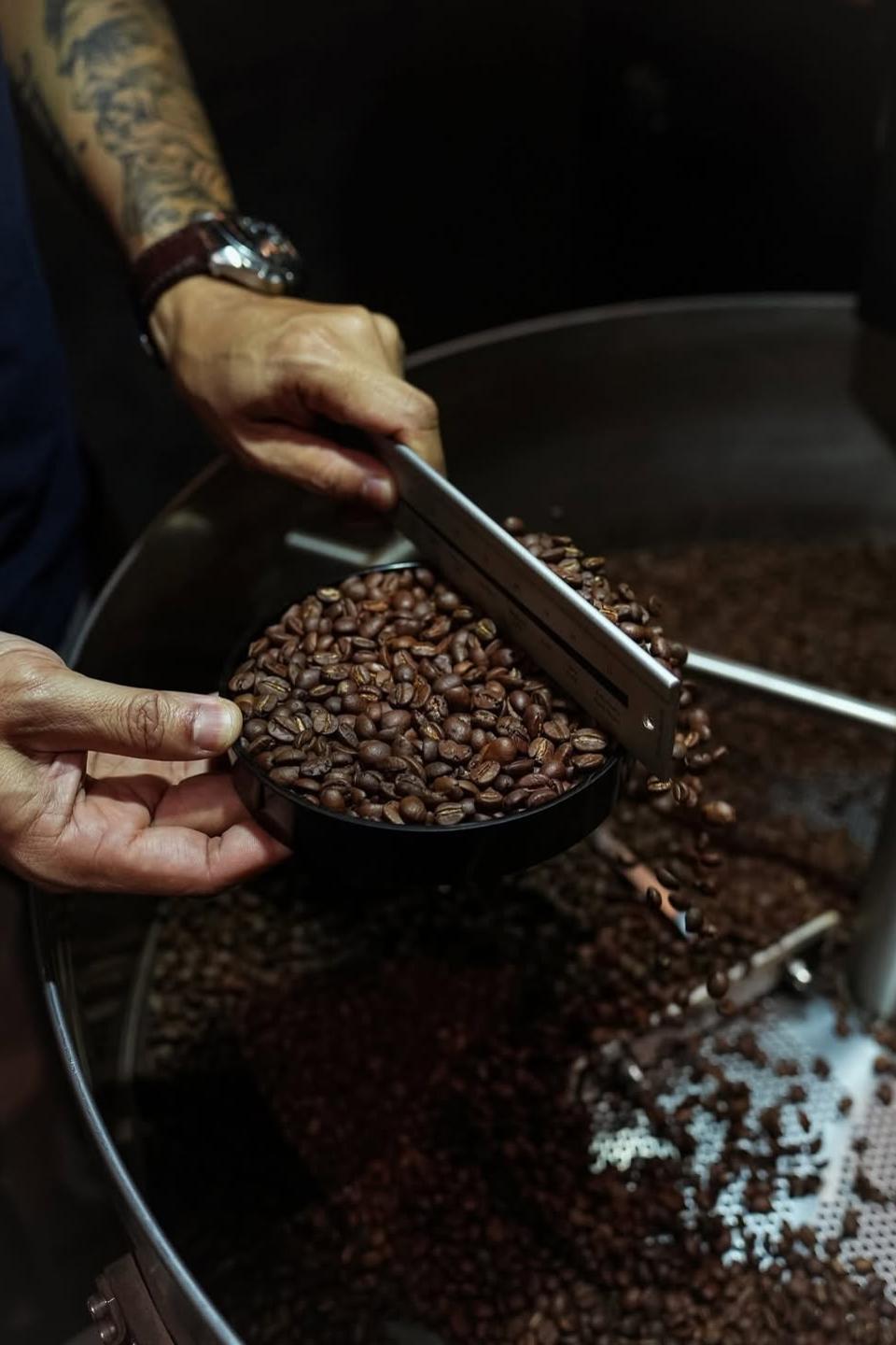 BEANS Coffee Roaster Songwat — photo 1
