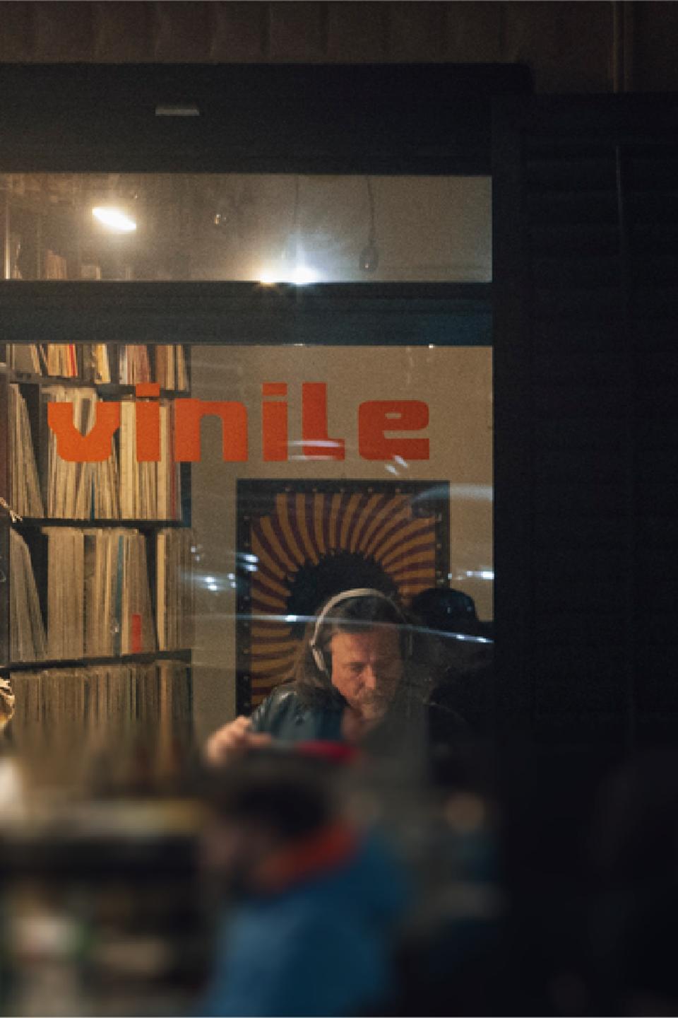 Vinile Bar — photo 2