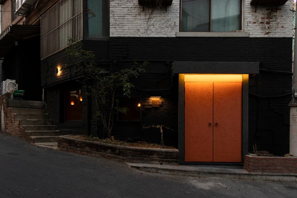 호롱불 (Horongbul) | Makgeolli Restaurant & Bar in Itaewon | マッコリ専門店&バー イテウォン | 米酒餐厅和酒吧(梨泰院)